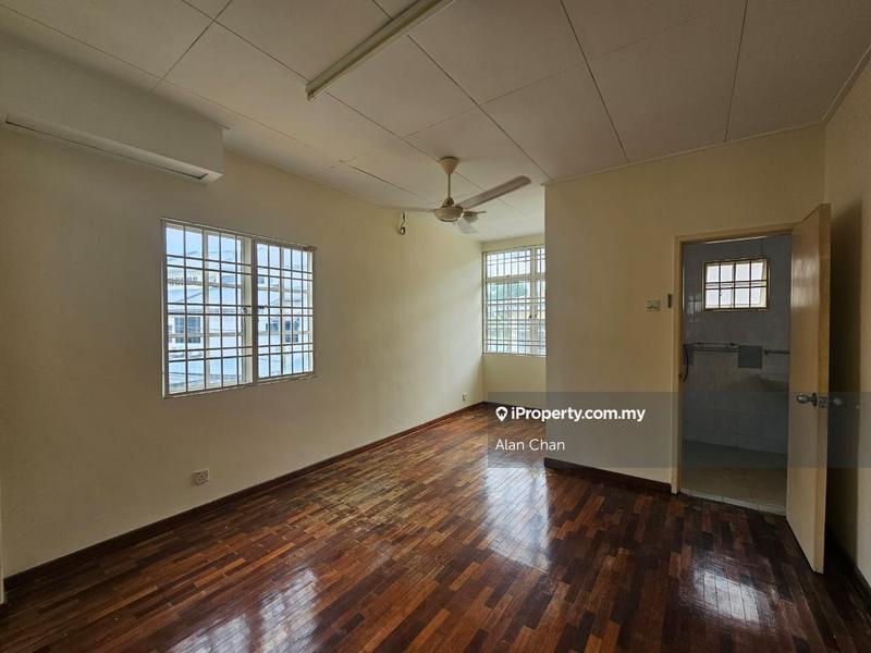 Rumah Teres 2.5-Tingkat untuk Dijual di Bandar Puteri Puchong, Puchong oleh Alan Chan - iProperty.com.my