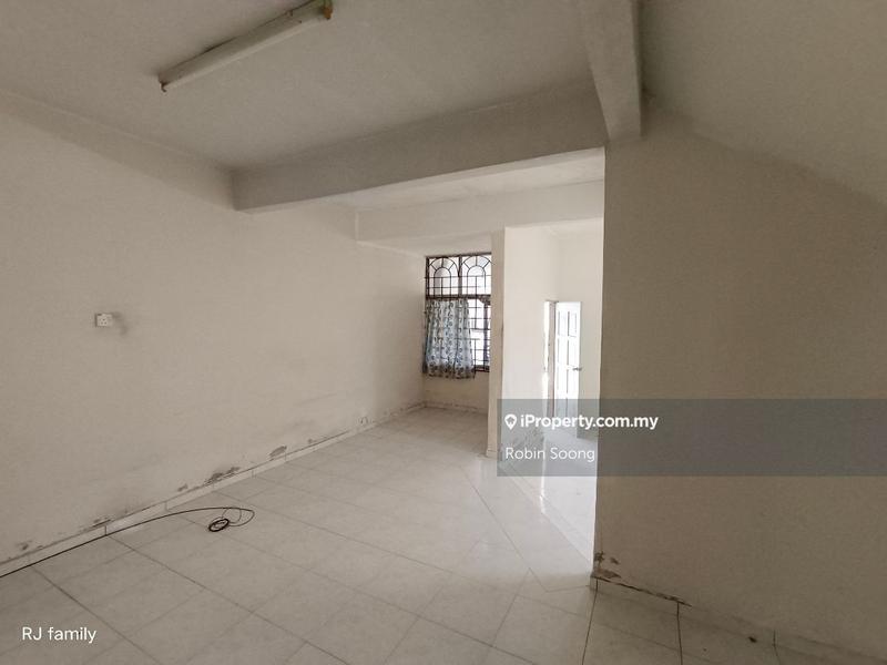 2-storey Terraced House for Sale in Ujong Pasir, Melaka by Robin Soong - iProperty.com.my