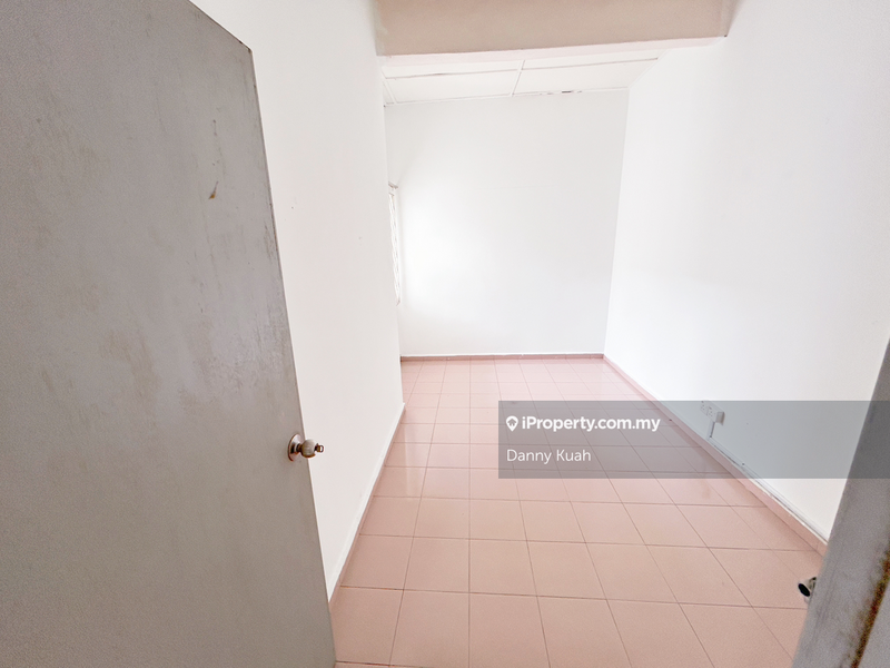 For Sale - Taman Malinja