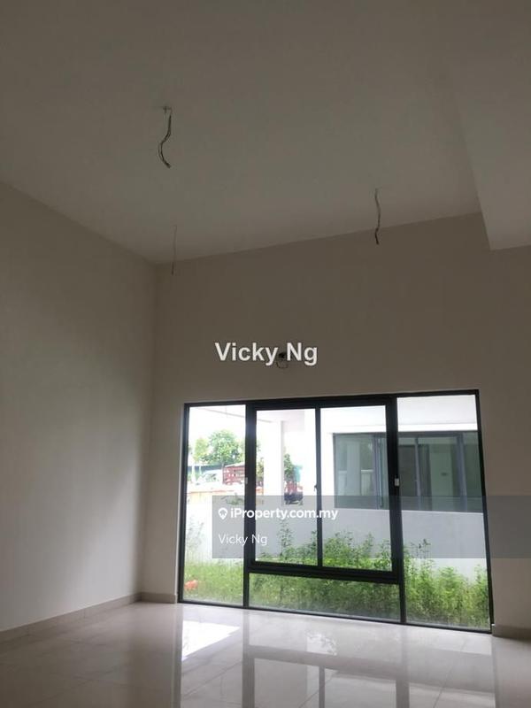 Semi-Detached House for Sale in Puchong, Selangor by Vicky Ng - iProperty.com.my
