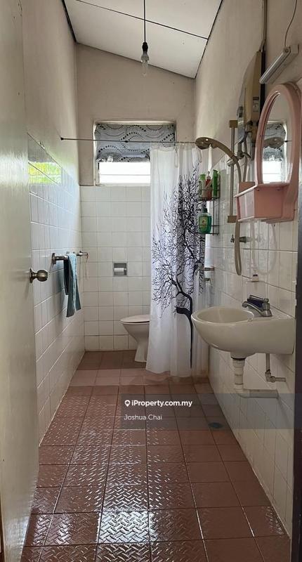 Semi-Detached House for Sale in Taman Green Lane, Jelutong by Joshua Chai - iProperty.com.my