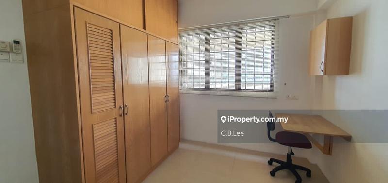 Apartment for Sale in Anjung Hijau (Greenfields) by C.B.Lee - iProperty.com.my