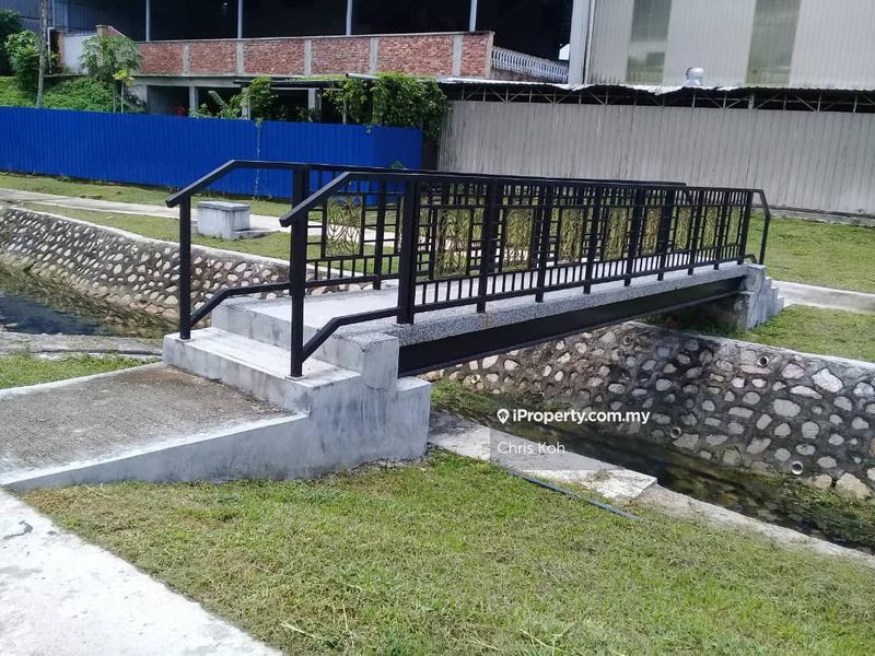 Banglo untuk Dijual di Kampung Kebun Teh, Johor Bahru oleh Chris Koh - iProperty.com.my