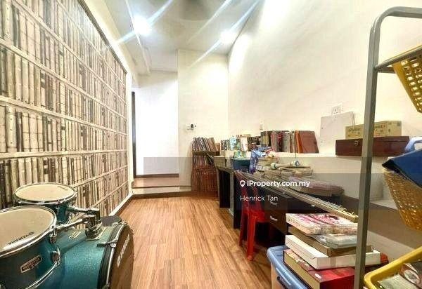 Banglo untuk Dijual di Bandar Kinrara Seksyen 6, Bandar Kinrara oleh Henrick Tan - iProperty.com.my