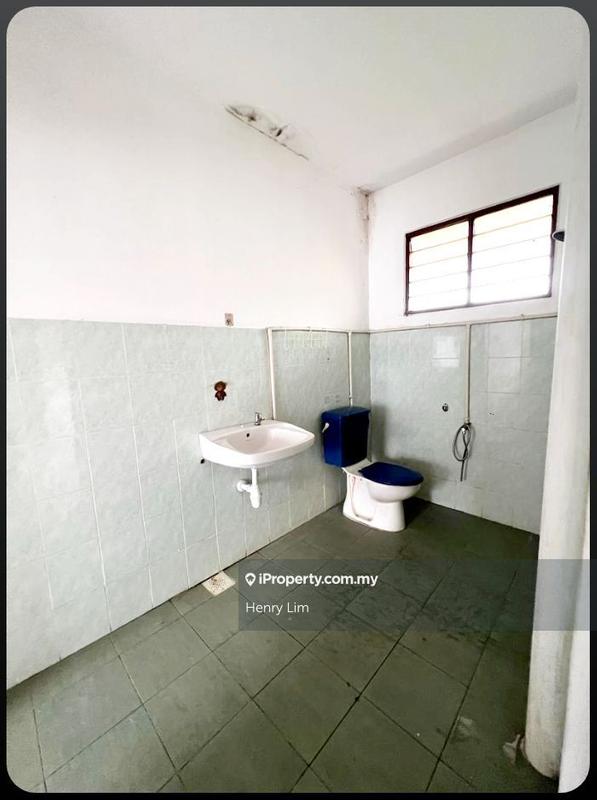3-storey Terraced House for Sale in Taman Dagang, Ampang by Henry Lim - iProperty.com.my