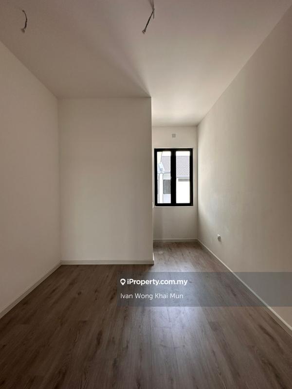 Rumah Teres 2-Tingkat untuk Dijual di Bandar Bukit Raja, Klang oleh Ivan Wong Khai Mun - iProperty.com.my