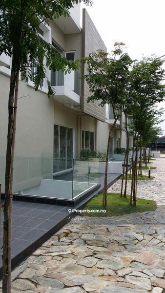 Rumah Berangkai 3 Tingkat untuk Disewa di Kampung Sungai Kayu Ara, Petaling Jaya oleh Siew Lee - iProperty.com.my