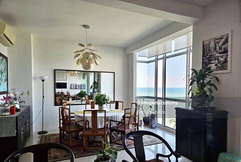 Condominium for Rent in 10 Island Resort by Gan Chun Kai - Dining Room - iProperty.com.my