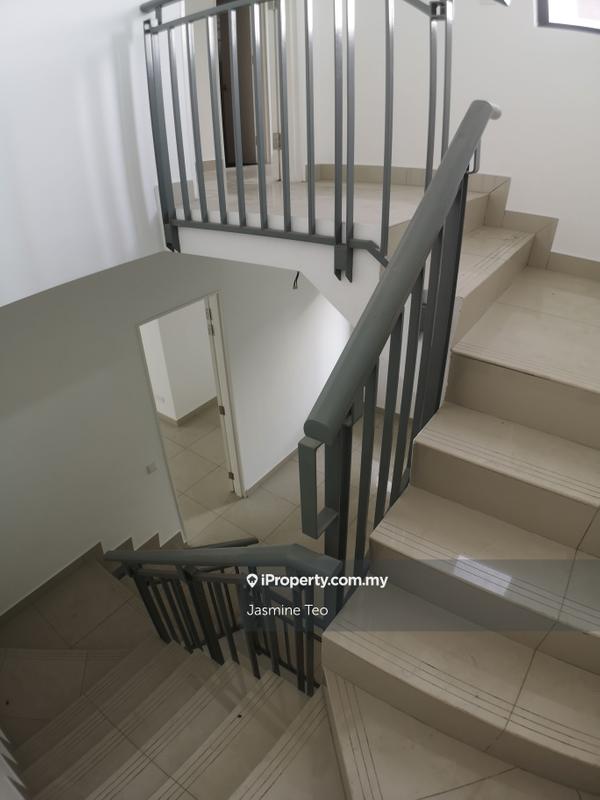 Semi-Detached House for Sale in Setia Utama, Setia Alam by Jasmine Teo - iProperty.com.my