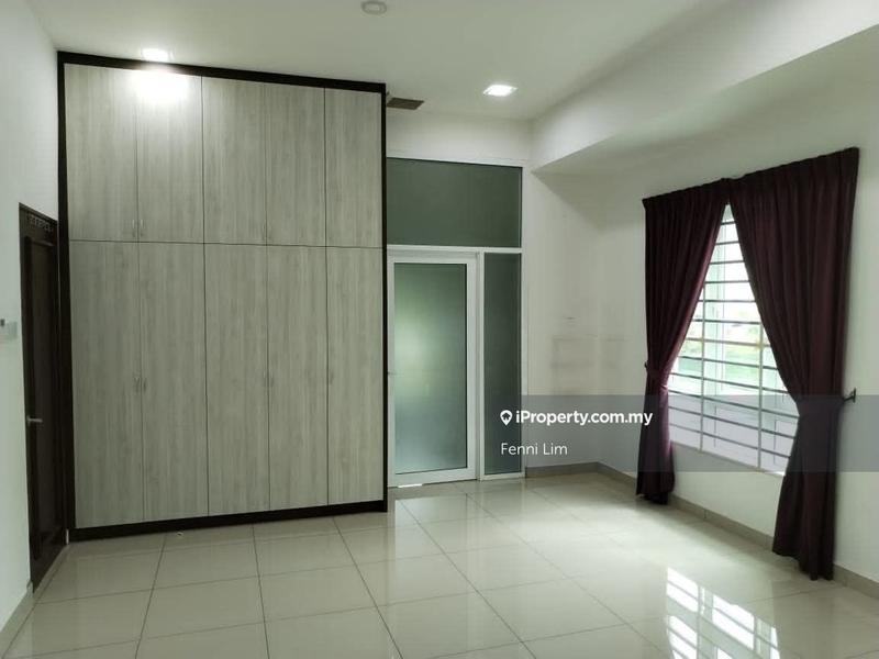 Rumah Berkembar untuk Dijual di Bandar Baru Nilai, Nilai oleh Fenni Lim - iProperty.com.my