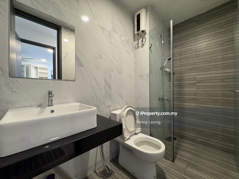 Residensi Servis untuk Disewa di Emporis oleh Yenna Leong - iProperty.com.my