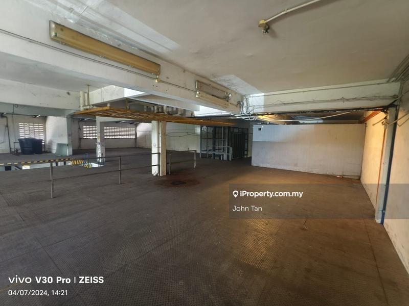For Sale - (108x100|Cargo Lift|Renovated|Corner|Freehold) Kepong @ Sri Ehsan 2.5sty Factory