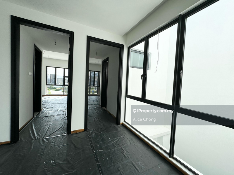 3-storey Terraced House for Sale in The Kews Senibong Leisure Farm, Gelang Patah by Alice Chong - iProperty.com.my
