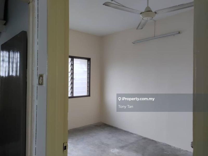 Flat for Sale in Flat Taman Alam Megah by Tony Tan - iProperty.com.my