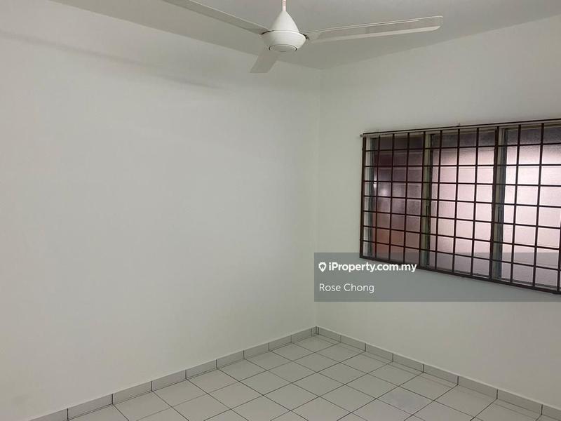 Apartment for Rent in Pangsapuri Pendamar B by Rose Chong - iProperty.com.my