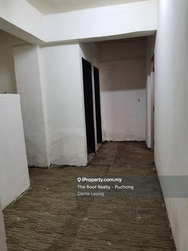 For Sale - 1st Floor Office For Sale Pusat Perdagangan Taman Dagang (Garden City) Ampang Selangor