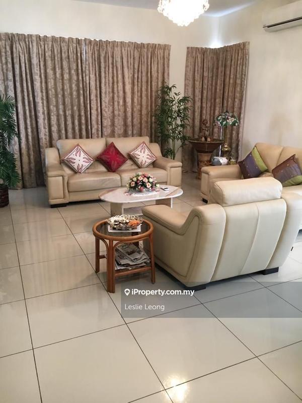 Bungalow House untuk Dijual di Taman Anggun, Rawang oleh Leslie Leong - iProperty.com.my