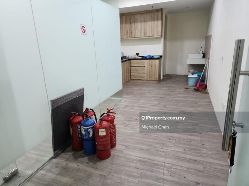 Shop-Office for Sale in Bandar Puteri Puchong, Puchong by Michael Chan - iProperty.com.my