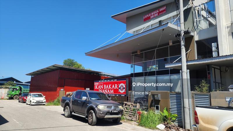 For Sale - Industri Inanam Juta @Light warehouse