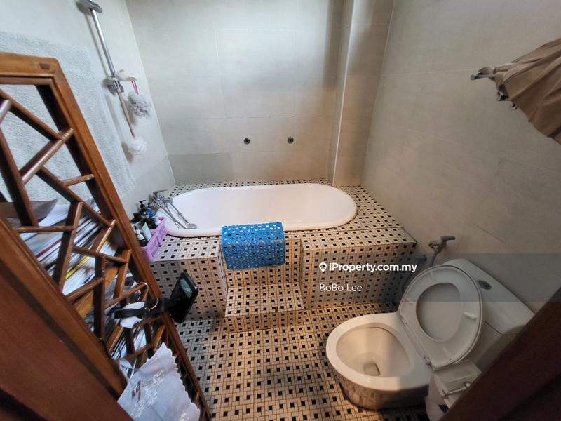 Semi-Detached House for Sale in dvdqz, Jalan Klang Lama (Old Klang Road) by BoBo Lee - iProperty.com.my