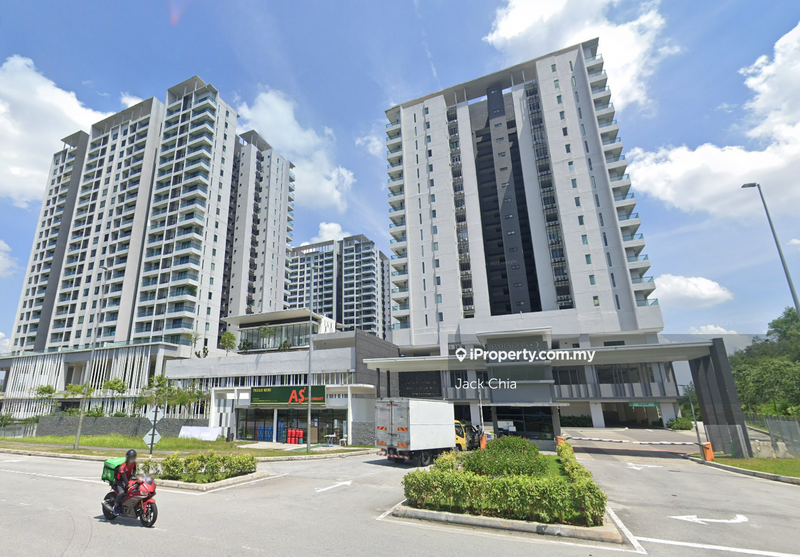 For Sale - Paragon 3