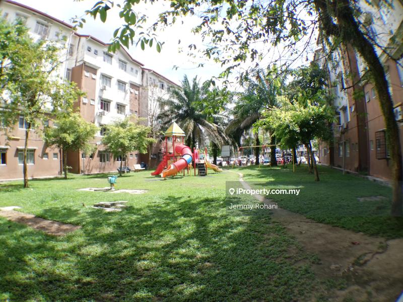 Pangsapuri untuk Dijual di Pangsapuri Seri Mawar oleh Jemmy Rohani - iProperty.com.my