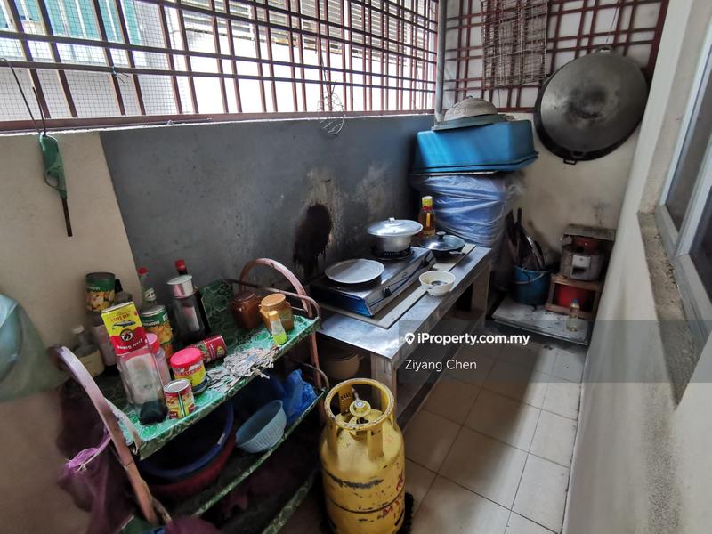2-storey Terraced House for Sale in Taman Sri Putra Mas, Sungai Buloh by Ziyang Chen - iProperty.com.my
