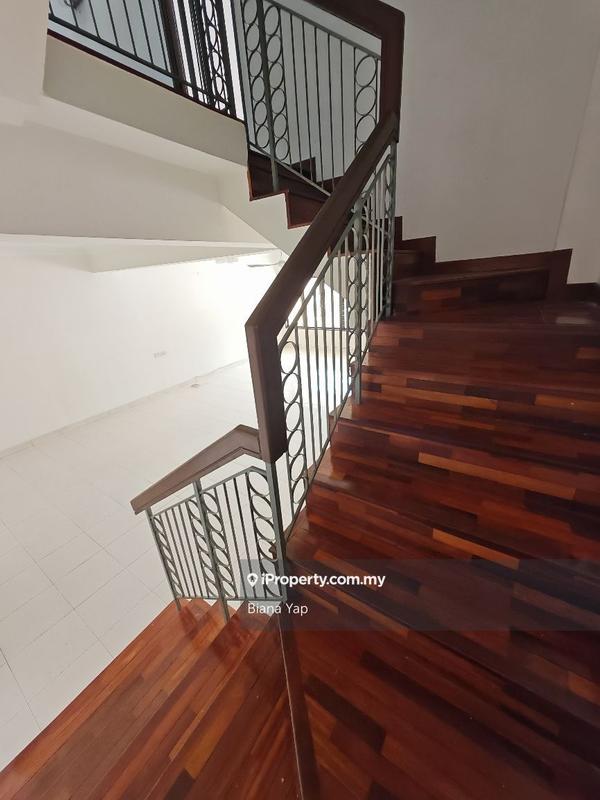 Rumah Berangkai 2.5 Tingkat untuk Dijual di Bandar Utama 6, Bandar Utama oleh Biana Yap - iProperty.com.my