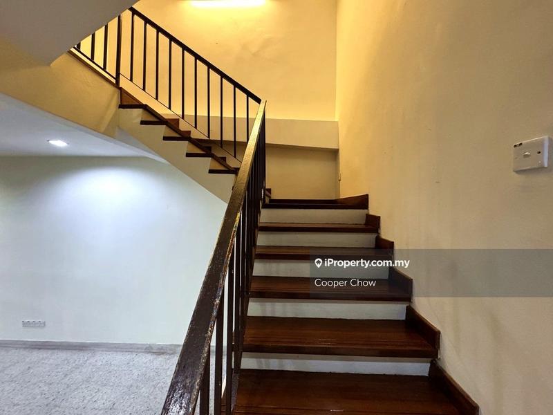 Rumah Teres 2-Tingkat untuk Dijual di SS2, Petaling Jaya oleh Cooper Chow - iProperty.com.my