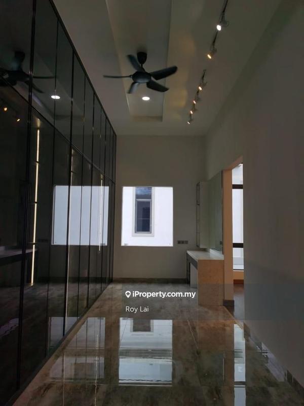 Bungalow House for Sale in Taman Equine, Seri Kembangan by Roy Lai - iProperty.com.my