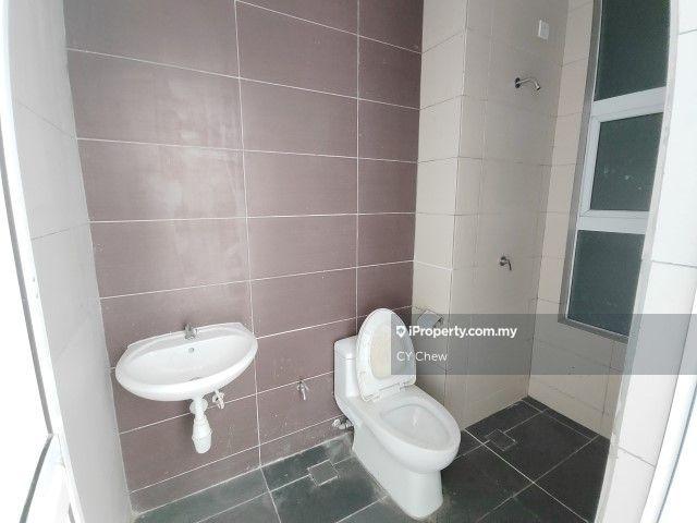 Service Residence for Sale in D'carlton (Residensi Seri Mega) by CY Chew - iProperty.com.my