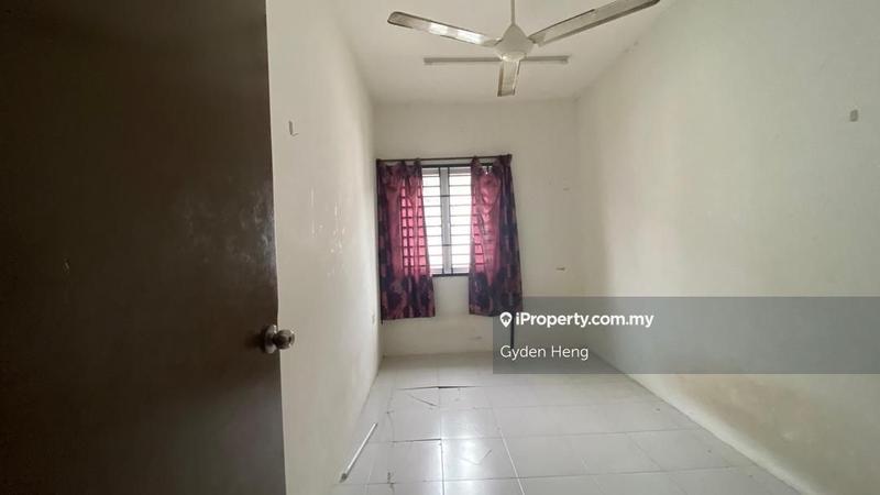 2.5-storey Terraced House for Sale in Taman Scientex Pasir Gudang, Pasir Gudang by Gyden Heng - iProperty.com.my