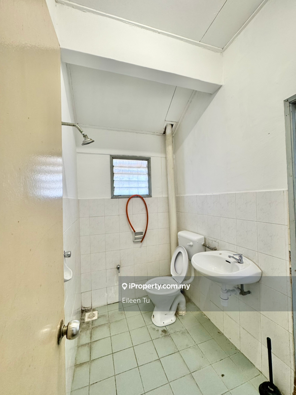 2-storey Terraced House for Sale in Taman Puncak Jalil, Seri Kembangan by Eileen Tu - iProperty.com.my