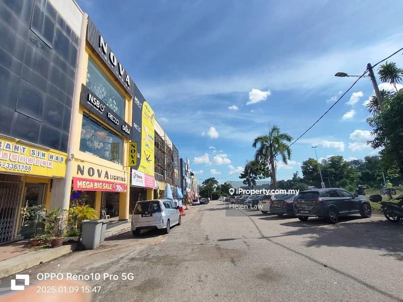 Kedai untuk Dijual di Taman Cheng Utama, Cheng oleh Helen Law - iProperty.com.my