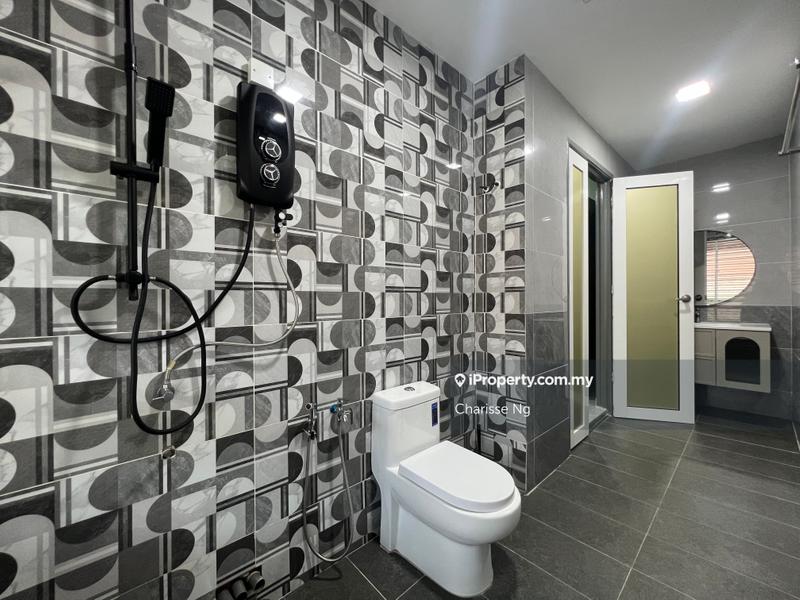 Rumah Teres 2-Tingkat untuk Dijual di Alam Damai, Cheras oleh Charisse Ng - iProperty.com.my