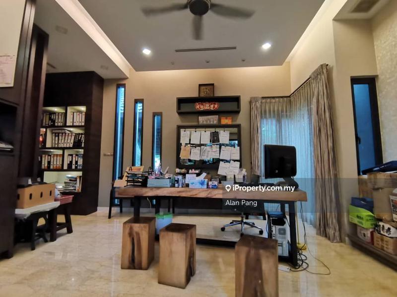 Bungalow House for Sale in Bukit Gita Bayu, Seri Kembangan by Alan Pang - iProperty.com.my