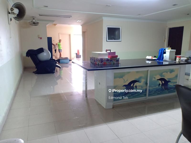 Rumah Berkembar untuk Dijual di Pinggiran Bukit Segar 3 storey + Garden, Cheras oleh Edmond Teh - iProperty.com.my