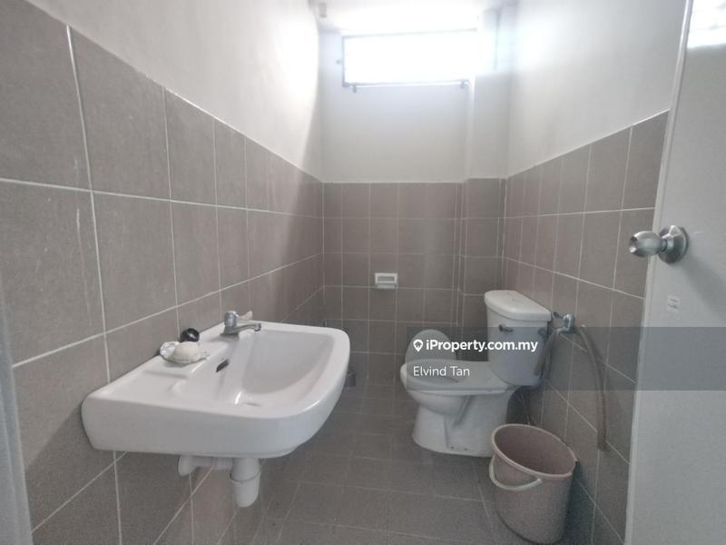 Semi-D Kilang untuk Disewa di Taman Tasik Utama, Bukit Katil oleh Elvind Tan - iProperty.com.my