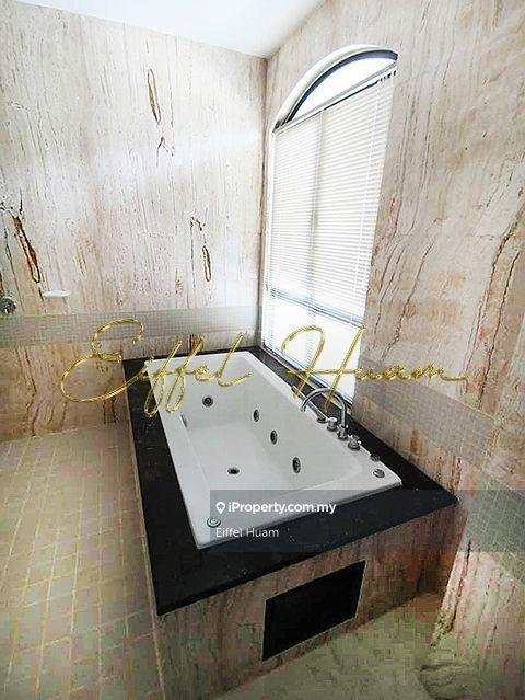 Kondominium untuk Dijual di Moonlight Bay oleh Eiffel Huam - iProperty.com.my