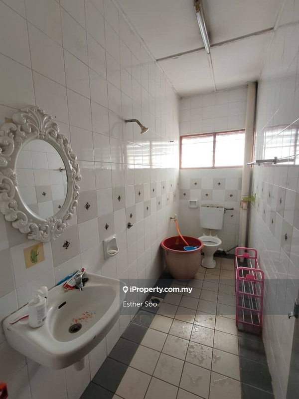 3-storey Terraced House for Sale in c3k23, Batu by Esther Soo - iProperty.com.my