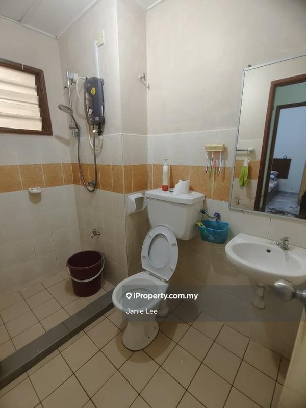 1.5-storey Terraced House for Sale in Bandar Bukit Raja, Klang by Janie Lee - iProperty.com.my