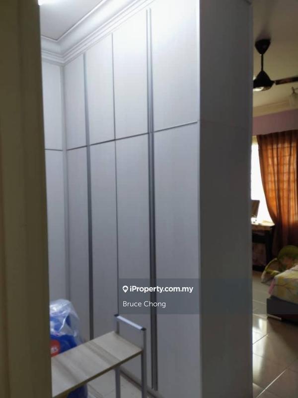 Condominium for Sale in Platinum Hill PV 8 by Bruce Chong - iProperty.com.my