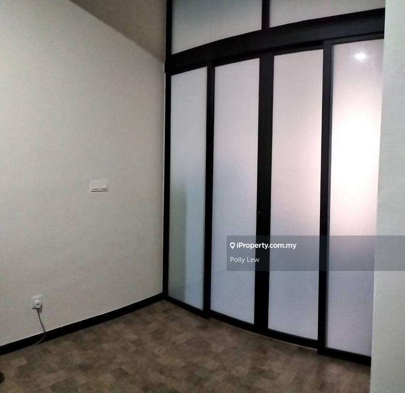 4.5-storey Terraced House for Sale in Taman Bukit Serdang, Seri Kembangan by Polly Lew - iProperty.com.my