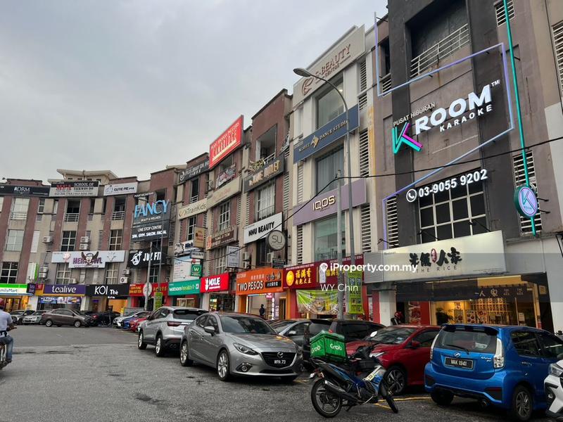 For Sale - 3/4 STOREY 24x100,SRI PETALING,JALAN RADIN BAGUS,JALAN RADIN ANUM