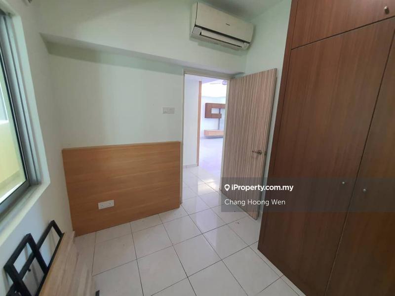 Condominium for Sale in Estana Court by Chang Hoong Wen - iProperty.com.my