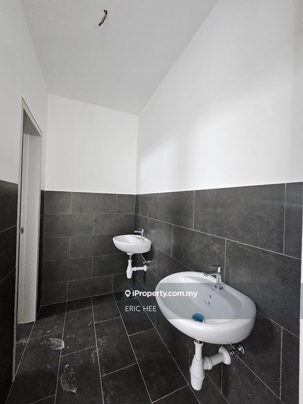 Kedai untuk Disewa di Bandar Gamuda Gardens, Rawang oleh ERIC HEE - iProperty.com.my
