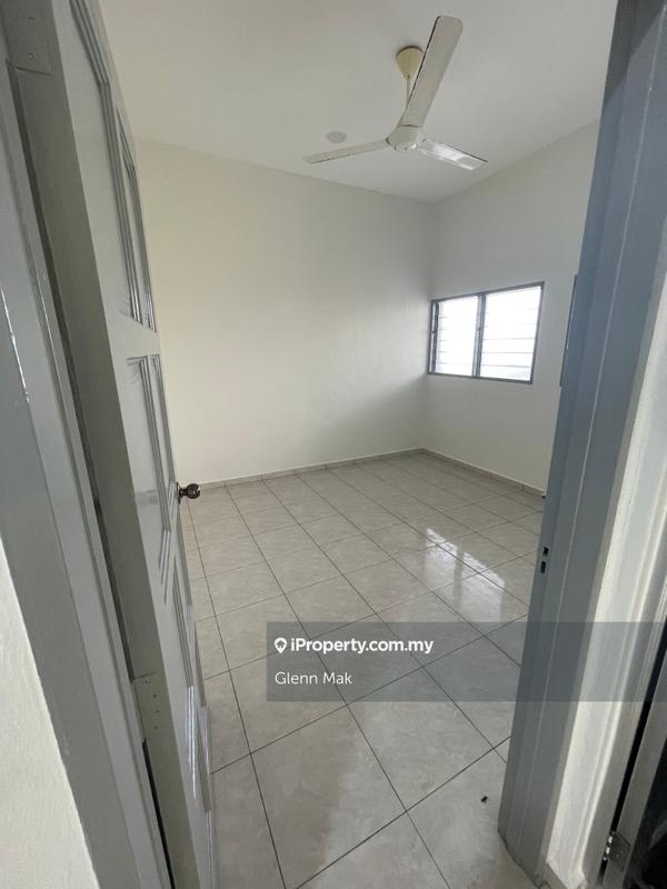 Rumah Berangkai 1 Tingkat untuk Dijual di Taman Muar, Muar oleh Glenn Mak - iProperty.com.my