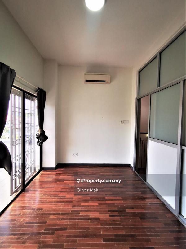 Rumah Berangkai 2.5 Tingkat untuk Disewa di Taman Esplanad, Bukit Jalil oleh Oliver Mak - iProperty.com.my