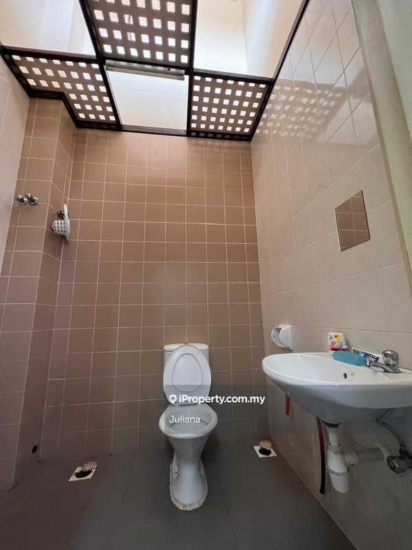 Rumah Berangkai 2 Tingkat untuk Dijual di Denai Alam, Shah Alam oleh Juliana - iProperty.com.my