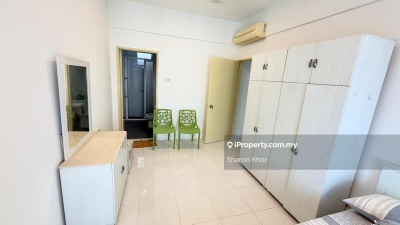 For Rent - Summer Place